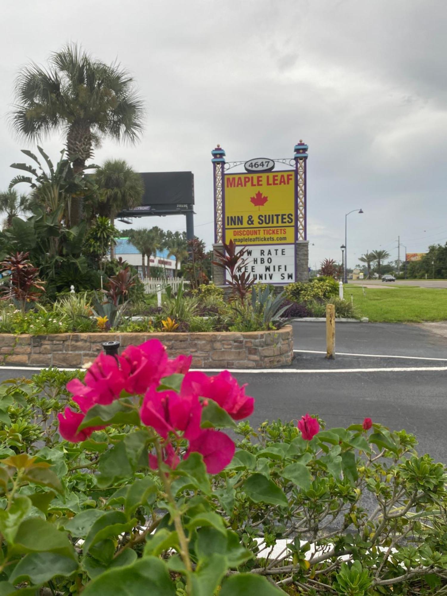 Maple Leaf Inn & Suites Kissimmee Exterior foto