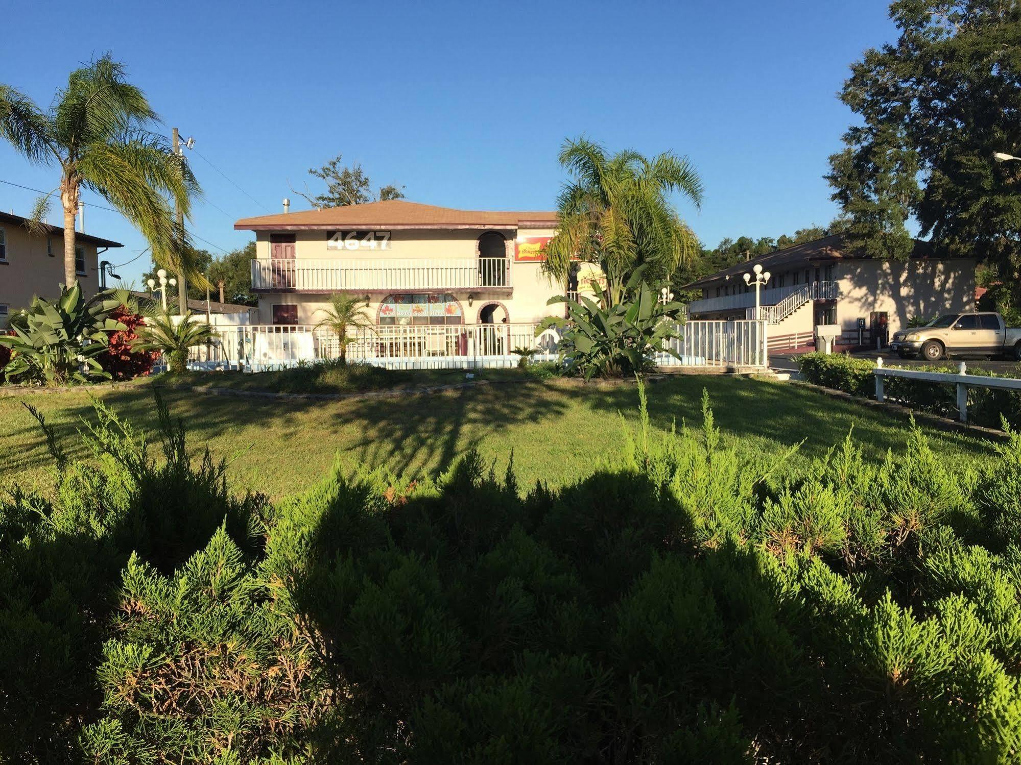 Maple Leaf Inn & Suites Kissimmee Exterior foto